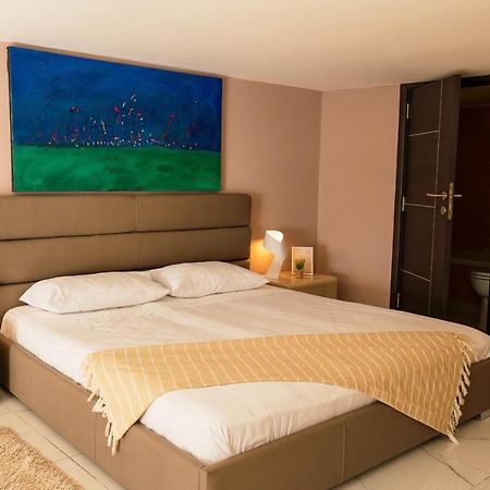Scenic Seafront Duplex Apartment In Слима Екстериор снимка
