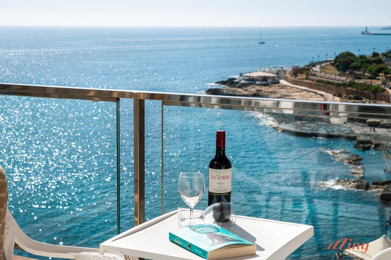 Scenic Seafront Duplex Apartment In Слима Екстериор снимка