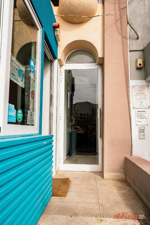 Scenic Seafront Duplex Apartment In Слима Екстериор снимка
